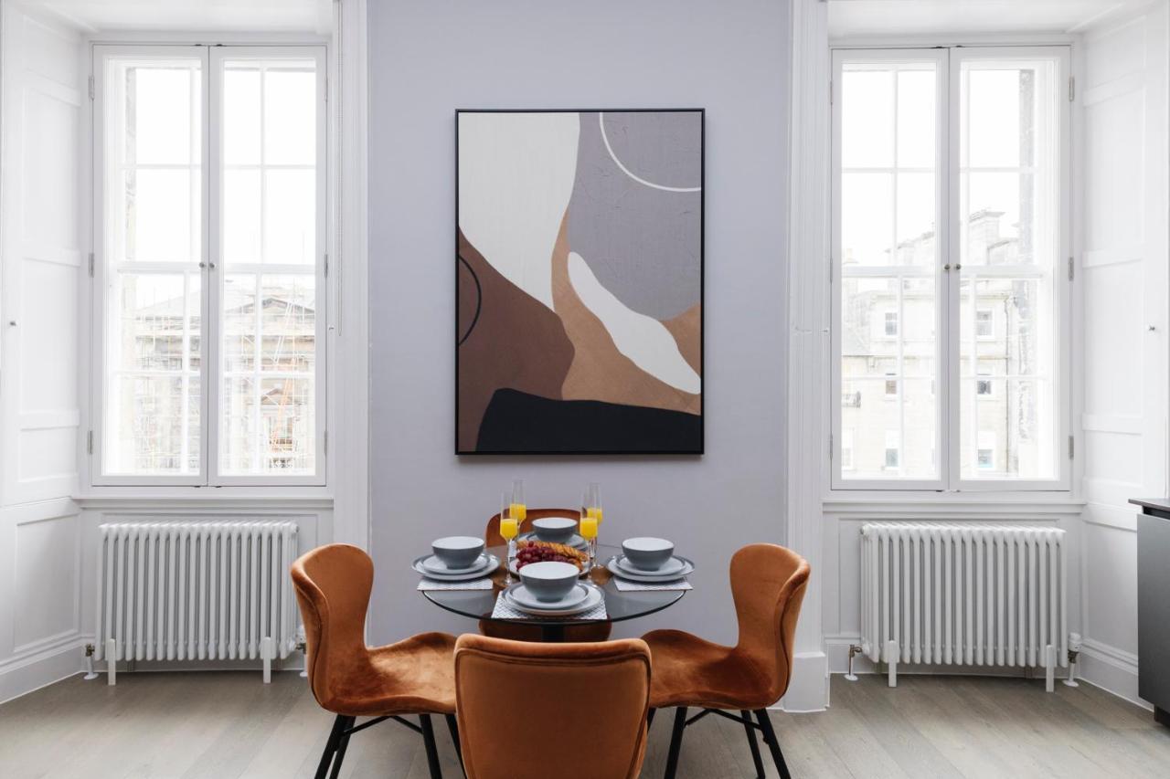 Joivy Luxurious Apt On Notable George Street Edimburgo Exterior foto