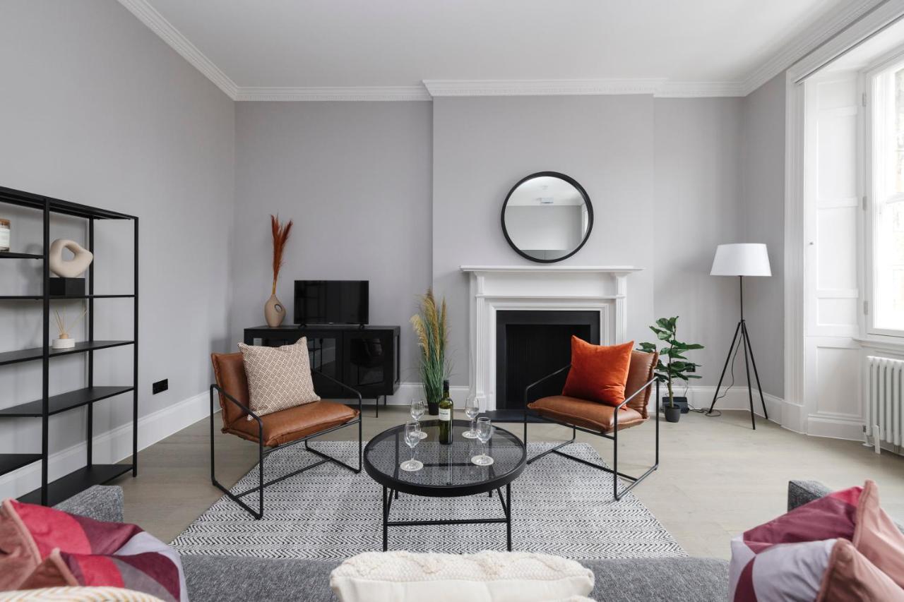 Joivy Luxurious Apt On Notable George Street Edimburgo Exterior foto
