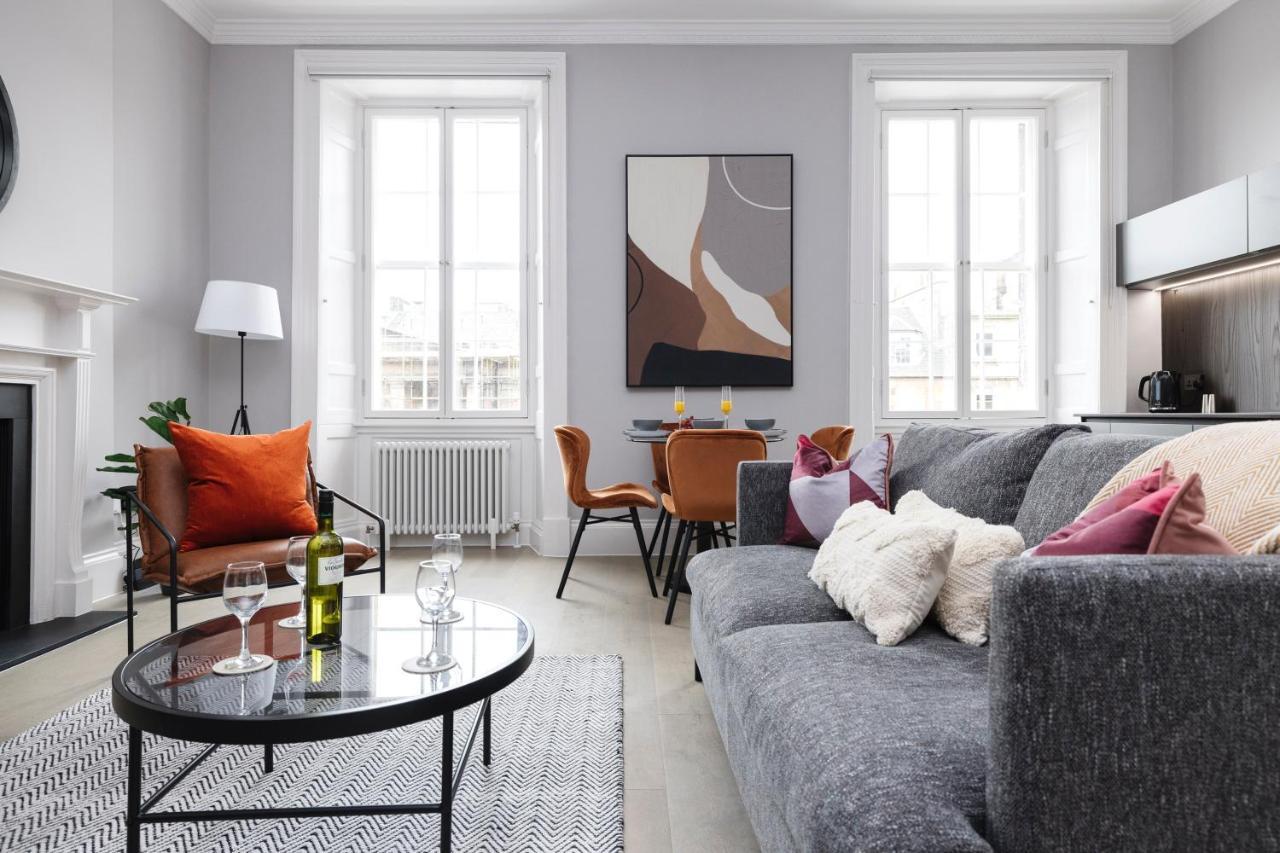 Joivy Luxurious Apt On Notable George Street Edimburgo Exterior foto